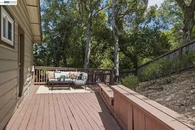 26 Oak Rd, Orinda, CA 94563 - Photo 44