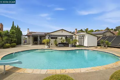 824 Coral Dr, Rodeo, CA 94572 - Photo 18