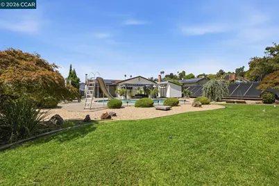824 Coral Dr, Rodeo, CA 94572 - Photo 28