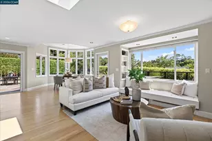 10 Hillcrest Dr, Orinda, CA 94563 - Photo 22
