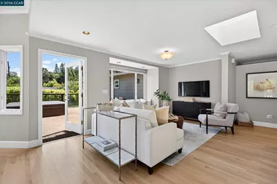 10 Hillcrest Dr, Orinda, CA 94563 - Photo 20