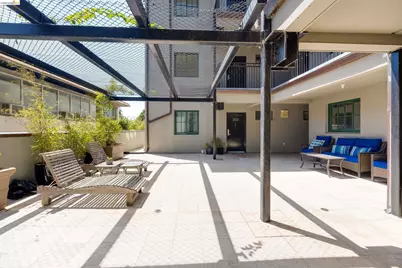 2628 Telegraph Ave #303, Berkeley, CA 94704 - Photo 4