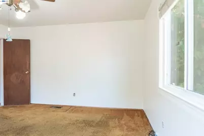 15376 Churchill St, San Leandro, CA 94579 - Photo 12