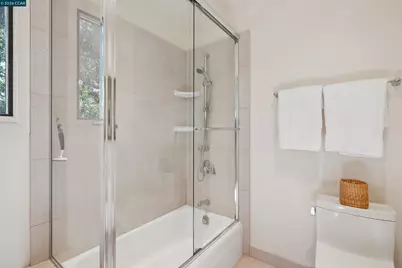 124 Camino Sobrante, Orinda, CA 94563 - Photo 44