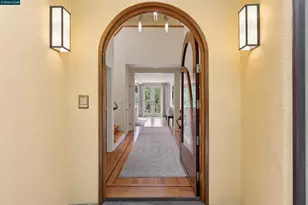 124 Camino Sobrante, Orinda, CA 94563 - Photo 2