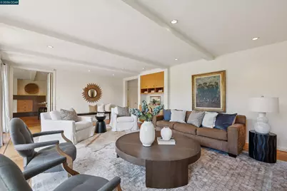 124 Camino Sobrante, Orinda, CA 94563 - Photo 22