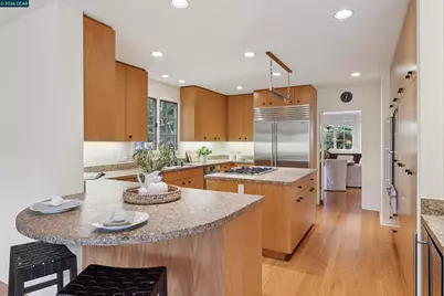 124 Camino Sobrante, Orinda, CA 94563 - Photo 14