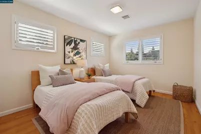 124 Camino Sobrante, Orinda, CA 94563 - Photo 38