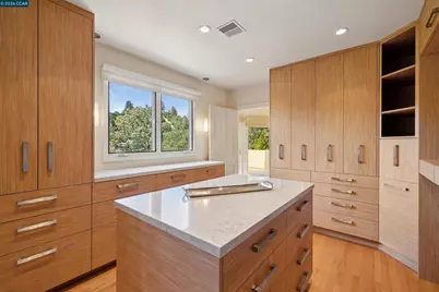 124 Camino Sobrante, Orinda, CA 94563 - Photo 34