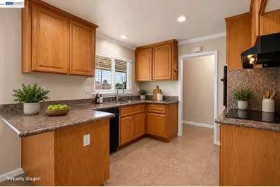 5279 Eggers Dr, Fremont, CA 94536 - Photo 22