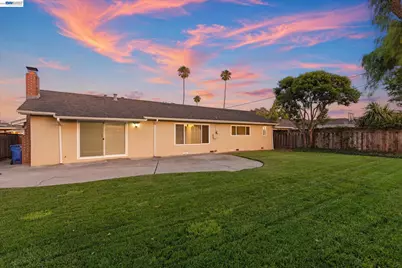 5279 Eggers Dr, Fremont, CA 94536 - Photo 52