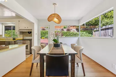 844 Blair Ave, Oakland, CA 94611 - Photo 16