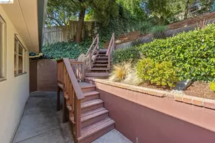 844 Blair Ave, Oakland, CA 94611 - Photo 44