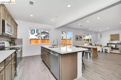 321 Hanson Ln, Brentwood, CA 94513 - Photo 14