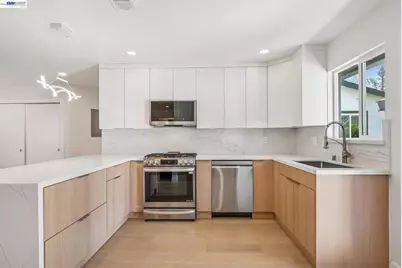 1764 3rd Avenue, Walnut Creek, CA 94597 - Photo 16