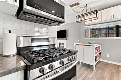 2620 Fordham St, East Palo Alto, CA 94303 - Photo 12
