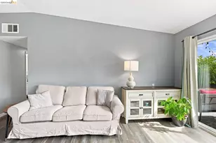 2620 Fordham St, East Palo Alto, CA 94303 - Photo 6