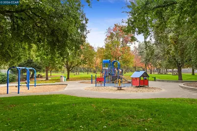 1300 Walden Rd #218, Walnut Creek, CA 94597 - Photo 26