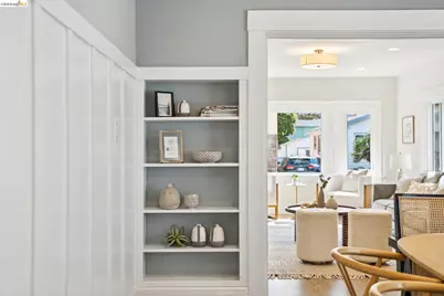 2726 Wallace St, Berkeley, CA 94702 - Photo 12