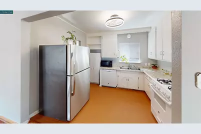 90 Linscheid, Pittsburg, CA 94565 - Photo 2