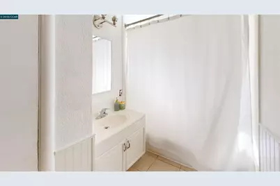 90 Linscheid, Pittsburg, CA 94565 - Photo 8
