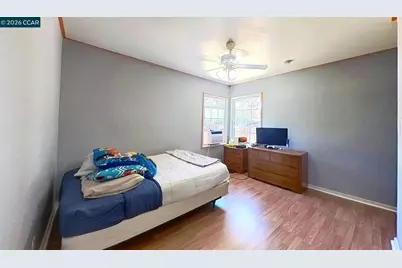 90 Linscheid, Pittsburg, CA 94565 - Photo 10