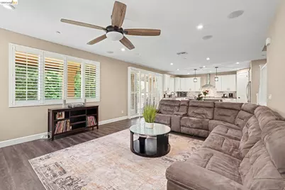 649 Marathon Dr, Oakley, CA 94561 - Photo 10
