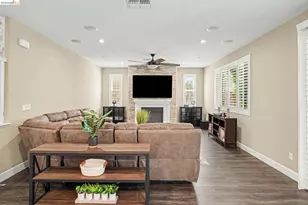 649 Marathon Dr, Oakley, CA 94561 - Photo 8