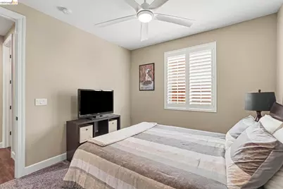 649 Marathon Dr, Oakley, CA 94561 - Photo 18