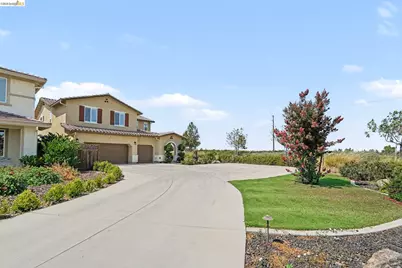 649 Marathon Dr, Oakley, CA 94561 - Photo 4