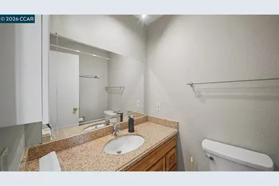 2426 Lincoln Ave #J, Alameda, CA 94501 - Photo 12