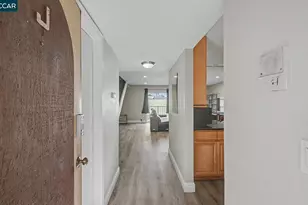 2426 Lincoln Ave, Alameda, CA 94501 - Photo 4