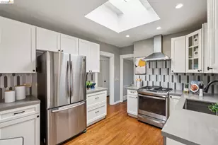 870 43rd St, Oakland, CA 94608 - Photo 8