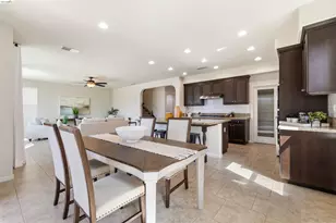 8056 Westport Cir, Discovery Bay, CA 94505 - Photo 12