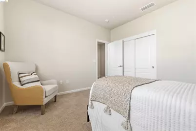 8056 Westport Cir, Discovery Bay, CA 94505 - Photo 32