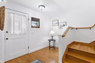 1811 8th St, Alameda, CA 94501 - Photo 8