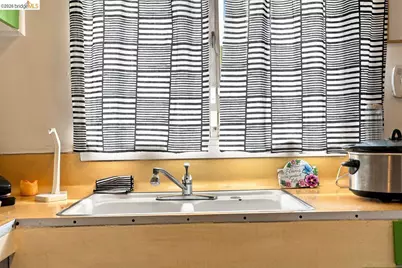 207 Holly St., Vallejo, CA 94589 - Photo 10