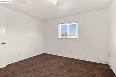 207 Holly St., Vallejo, CA 94589 - Photo 32
