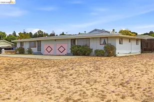 207 Holly St, Vallejo, CA 94589 - Photo 4