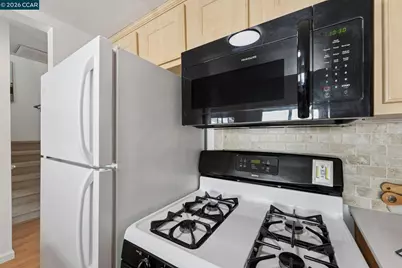 4536 Melody Dr #D, Concord, CA 94521 - Photo 14