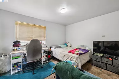 2212 25th Ave, Oakland, CA 94601 - Photo 12