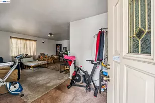 2212 25th Ave, Oakland, CA 94601 - Photo 4