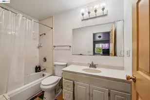 2212 25th Ave, Oakland, CA 94601 - Photo 14