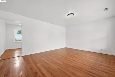 17119 Rolando Ave, Castro Valley, CA 94546 - Photo 4