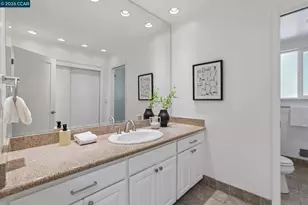 445 Kingsford Dr, Moraga, CA 94556 - Photo 28