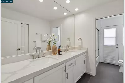 445 Kingsford Dr, Moraga, CA 94556 - Photo 24