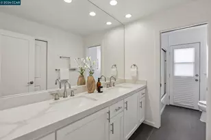 445 Kingsford Dr, Moraga, CA 94556 - Photo 24
