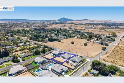 5010 Neroly Rd, Oakley, CA 94561 - Photo 76