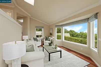 87 Claremont Ave, Orinda, CA 94563 - Photo 12