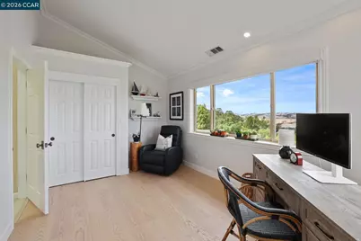 87 Claremont Ave, Orinda, CA 94563 - Photo 28